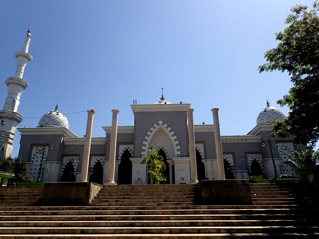 Meski Sudah Undang Ketua MUI Makassar Jadi Khatib, Pengurus Masjid Raya Batalkan Pelaksanaan Salat Idul Adha